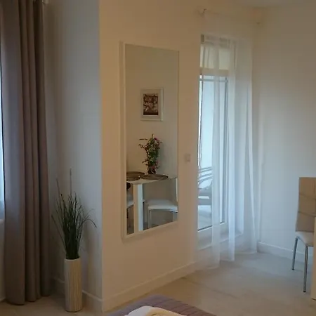 Apartamenty Feniks & Pegaz Swinoujscie Room photo